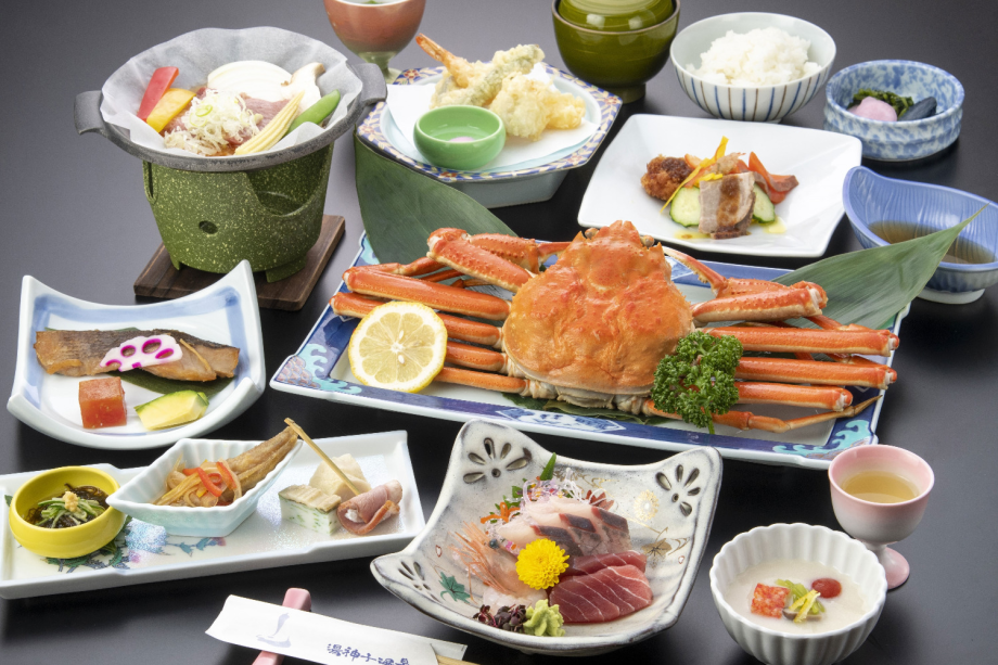 魚津漁港より直送！水分多く身が柔らかい深海の宝です！【紅ズワイ蟹豪華丸ごと１パイ】プラン〈会場食〉