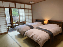 当館お薦めのお部屋！【ツインベッド10畳間タイプ】【禁煙】ユニットバス付