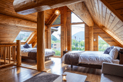 【期間限定SALE！】お得な5000円OFF！～木のぬくもり感じるサウナ付きログハウスでのんびりSTAY～〈素泊まり〉