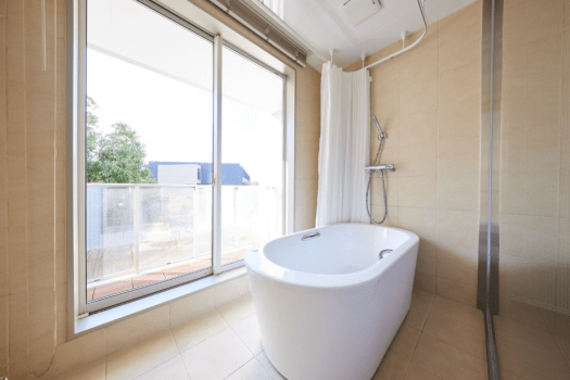 [ห้ามสูบบุหรี่] ดูห้องน้ำ