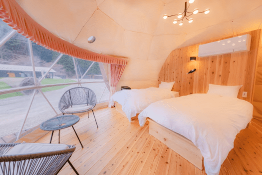 【３月限定】言葉にできない”ありがとう”を焚き火に託す”ホワイトdayグランピング”（一泊2食付き）