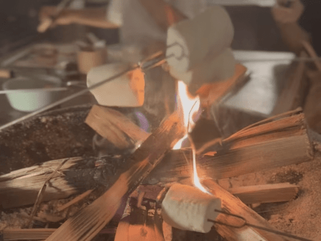 【３月限定】言葉にできない”ありがとう”を焚き火に託す”ホワイトdayグランピング”（一泊2食付き）