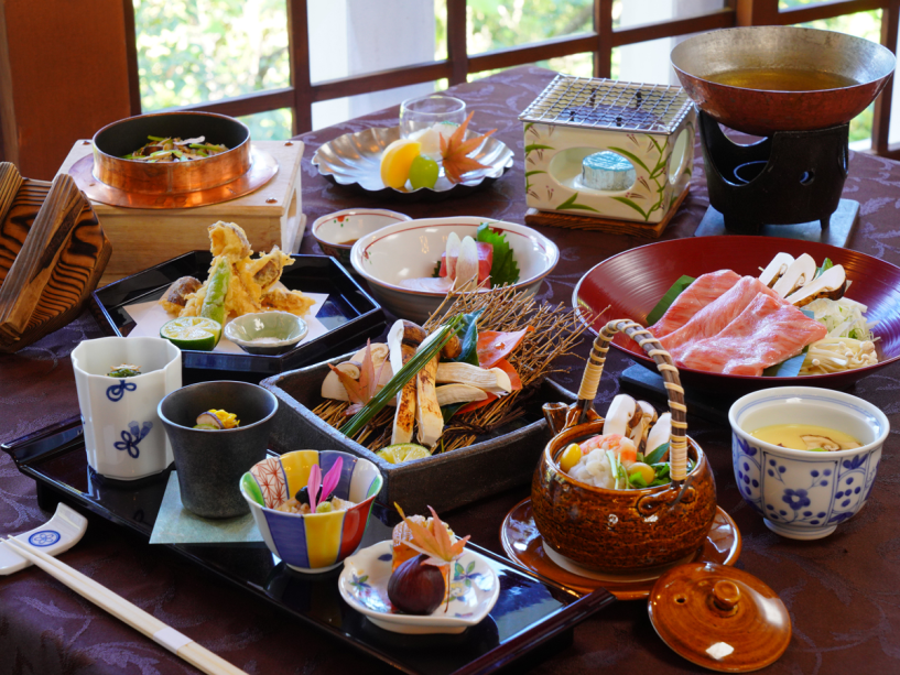 松茸プラン限定のお夕食 会席料理 一例 松茸プラン限定のお夕食 会席料理 一例