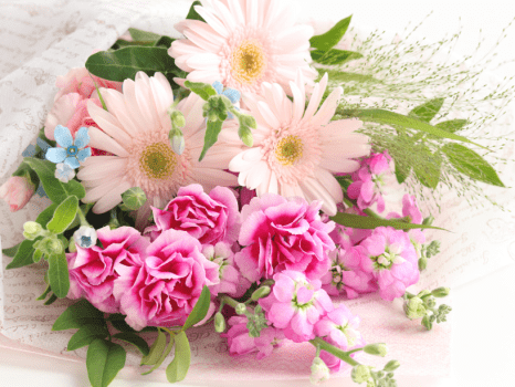 フラワーアレンジメントのイメージ（実際とは異なります）