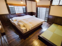 【 離れ平屋 : はなしのぶ 】- 和洋室 - 岩盤浴 - 3つの客室風呂　和洋室ベット付