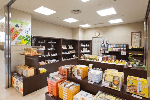 ■売店■名産「夏みかん」を使ったお菓子など萩ならではの商品を数多くご用意