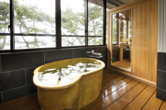 【半露天風呂付デラックスツイン】［半露天風呂］