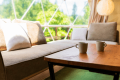 ②貸切温泉客室付ドームテント　ダブルベッド&times;2台　シングルベッド&times;2台