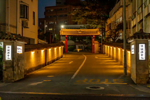 正面スロープ【夜間】