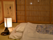 *【お布団・行灯】外湯・館内など満喫された後は、お部屋にて1日の疲れを癒してください。 *【お布団・行灯】外湯・館内など満喫された後は、お部屋にて1日の疲れを癒してください。