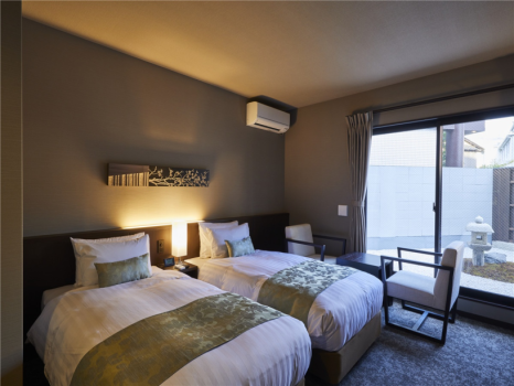 Deluxe Twin Room with Private Garden【Garden Villa】 (Non-Smoking)＜Separate bathroom・toilet＞