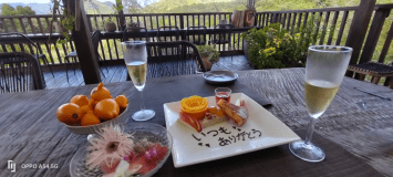 【アニバーサリースペシャルプラン】1泊2食＋特製プレート・シャンパン・季節の花束付き！2人の素敵な思い出作りに♪