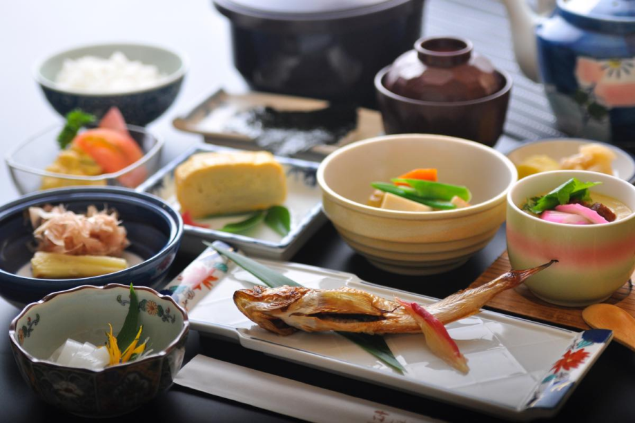 一泊朝食付きプラン｜泉質自慢の大浴場｜Wi-Fi完備