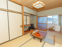 別館和室（7.5畳）トイレ・洗面台付