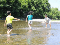 小森川川遊び（徒歩5分）