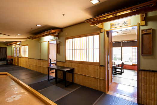 個室会場（一例）