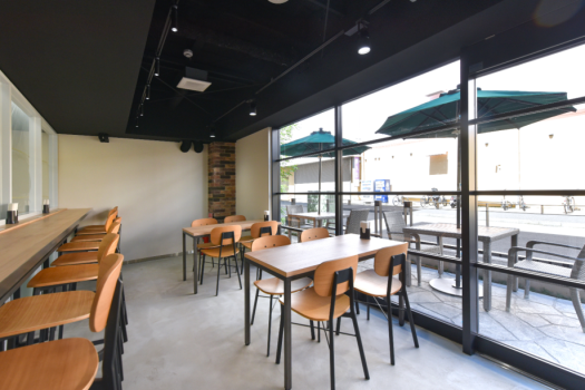 【館内1F／カフェプラティー（CAFE PLATY）】