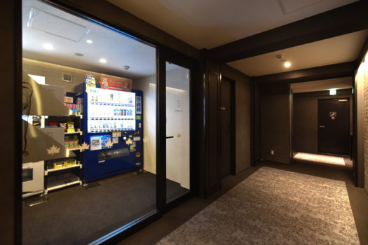 【館内／廊下・3F自販機コーナー】