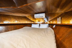 ・【クルーザー・ブラックパール】こだわりインテリアに癒される、快適な船内ステイ