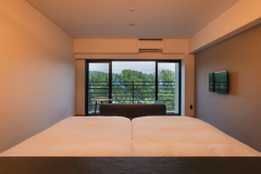 ハリウッドツイン+ソファ+バルコニー付き ハリウッドツイン+ソファ+バルコニー付き