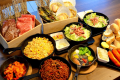 【夕食付】選べるBBQセット♢室内温水プール・サウナ完備♢一棟貸切プライベートヴィラで贅沢バケーション！