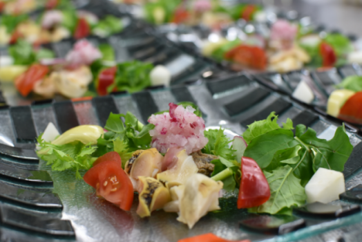 旬の丹後食材を使用した創作会席料理を、目と舌でお楽しみ下さい！