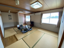 和室11畳（2〜4名様）
