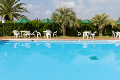 宿中屋ガーデンプール