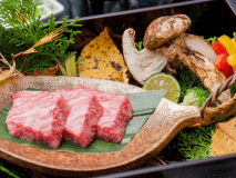 【半個室で味わう~秋の味覚御膳~焼松茸と鮑と伊勢海老~】<お日にち限定> 【半個室で味わう~秋の味覚御膳~焼松茸と鮑と伊勢海老~】<お日にち限定>