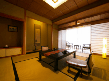 「和室10畳」～心がほっと落ち着くひととき～【島津の棟】