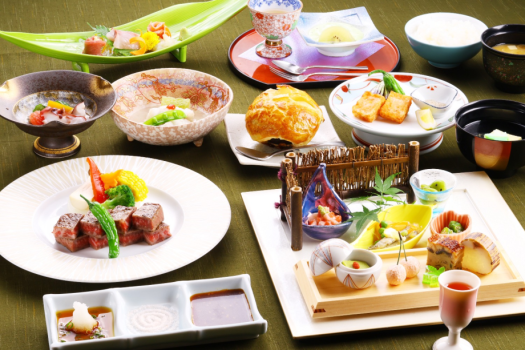 【グレードアップ】上質な和牛ステーキで贅沢に／個室食事処