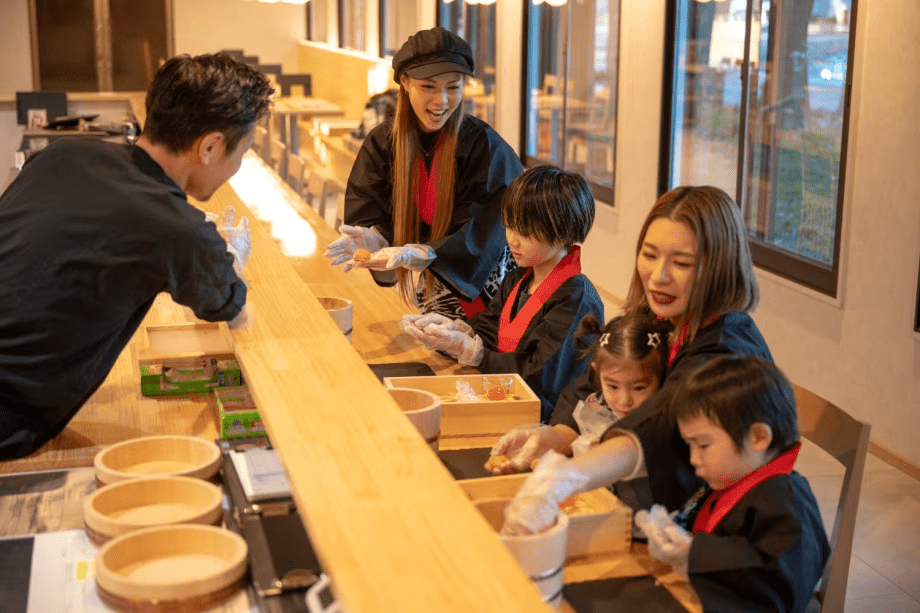 【1日限定5組！】☆ご夕食はホテル併設の『寿司龍神』で特上にぎり＆翌日は寿司握り体験プラン☆