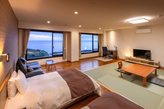 \Renovated in 2022! /■ Sea side DX Japanese-Western room - B■ Twin + Japanese-style room 8 tatami mats \Renovated in 2022! /■ Sea side DX Japanese-Western room - B■ Twin + Japanese-style room 8 tatami mats