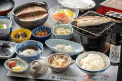 夜は外で♪でも朝ごはんはホテルでしっかり！朝食プラン♪