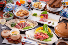 【土佐和牛陶板焼】お肉も楽しむプチ贅沢♪口のなかで“ふわっ”と融ける肉の旨みがたまりません！