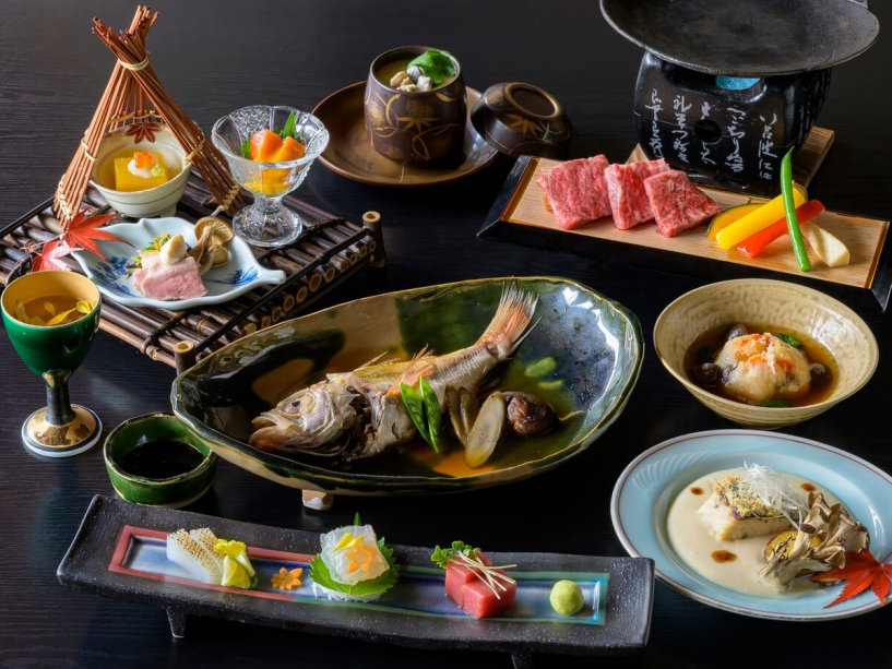 Half board plan(Standard kaiseki course) Half board plan(Standard kaiseki course)