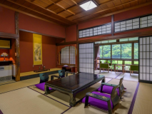 何もない場所でございますが、静かにゆったりとお寛ぎ頂けるお部屋です【楓の間】