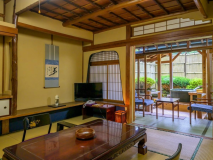 客室付の温泉露天風呂に好きな時間に好きなだけ浸かる贅沢な温泉旅を【海棠の間】