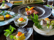7月8月のはなやぎ会席。量は少し控え目になりますが、夏に美味しい山陰の味覚をお楽しいただけます。 7月8月のはなやぎ会席。量は少し控え目になりますが、夏に美味しい山陰の味覚をお楽しいただけます。