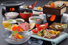 やまがた郷土の味覚が満載『蔵王山懐膳』選べる山形牛料理