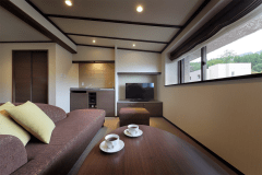 ジュニアスイート一例／落ち着いた色調の贅沢空間をご提供します。