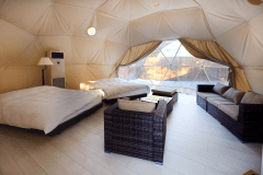 【スイートドーム】2ベッド・定員4名♦大型ドームテント