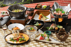 ・【懐石まい一例】新鮮な魚や肉、旬の野菜を盛り込んだ懐石。多彩なお味をお楽しみください