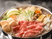 ・【すき焼き】定番のすきやきでおいしいお肉をお楽しみいただけます