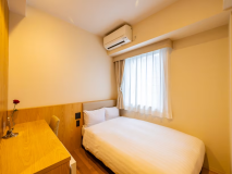 禁煙セミダブル