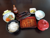 【5000円分お食事チケット付】～近隣飲食店でデイナーをご堪能～　和洋無料朝食バイキング付