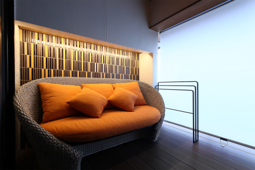 Bain semi-ouvert + sauna + bain froid + chambre king size "Tama"