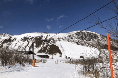 【スキー】草津温泉スキー場は当館から車で5分の好アクセス！