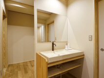 別館【リニューアルDeluxe和洋室】和室12畳＋ツイン／トイレ付