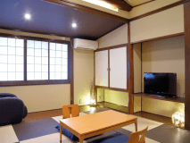 本館【神奈】和室8畳 マッサージチェア付　トイレ付